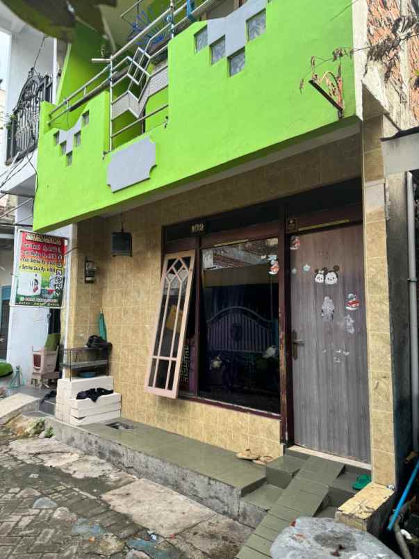 rumah banyu urip wetan surabaya pusat