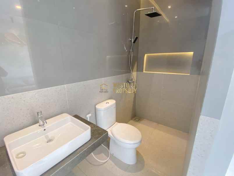 rumah baru desain kekinian dekat tvri yogyakarta