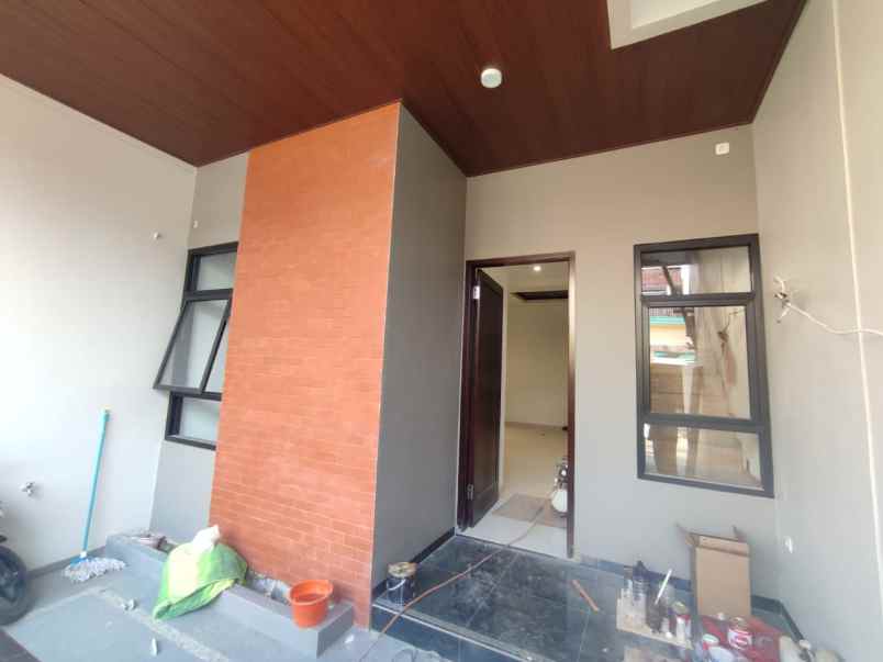 rumah baru dijual di komplek rawamangun jakarta timur