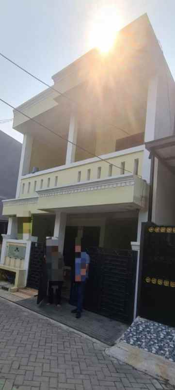 rumah cantik didaerah cipondoh tangerang