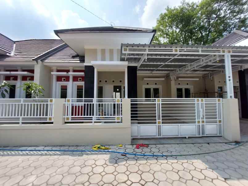 rumah cantik ready harga murah di kawasan prambanan