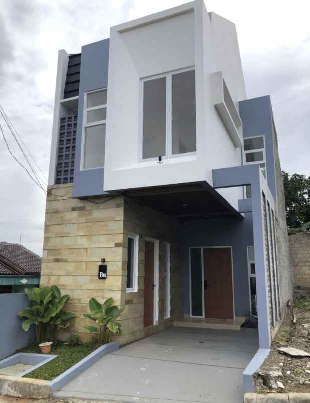 rumah cluster 887 juta di margonda depok