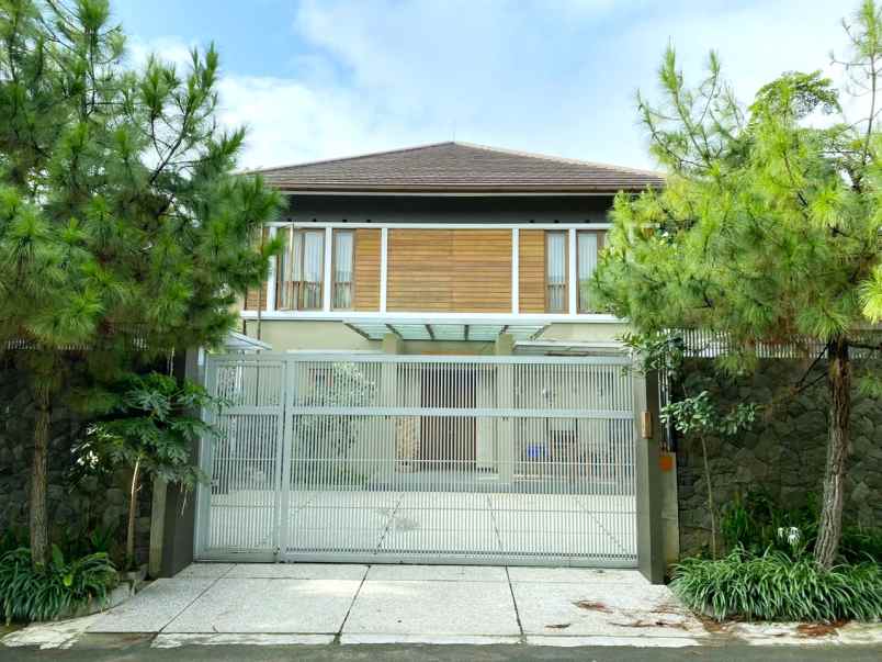 rumah daerah sejuk 5 min upi kota bandung