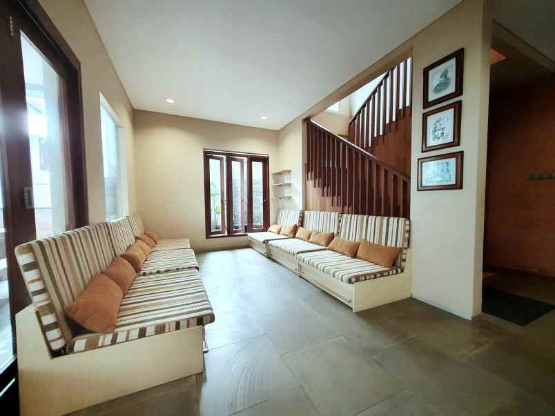 rumah daerah sejuk 5 min upi kota bandung