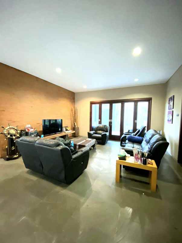 rumah daerah sejuk 5 min upi kota bandung