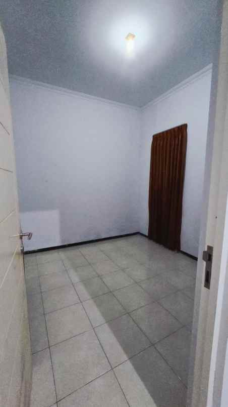 rumah di grand semanggi residence 2 lt