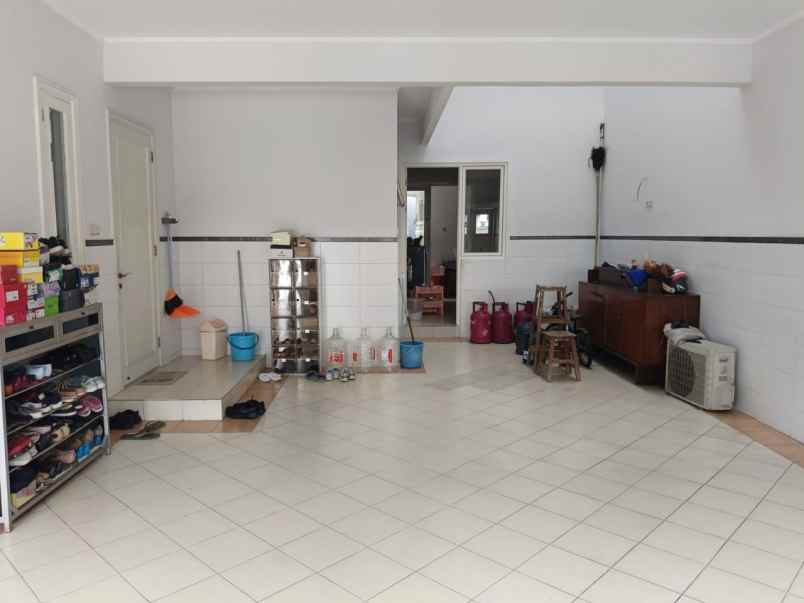 rumah di puri galaxy 2 lantai