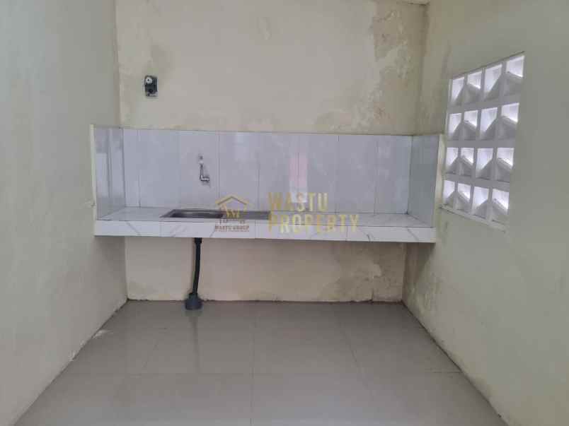 rumah dijual cepat di minomartani dekat pakuwon mall