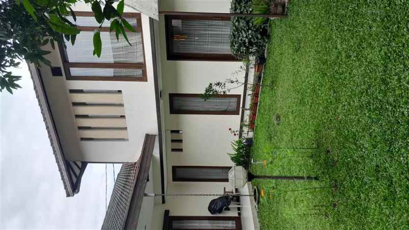 rumah dijual dekat univ maranatha di sukagalih bandung