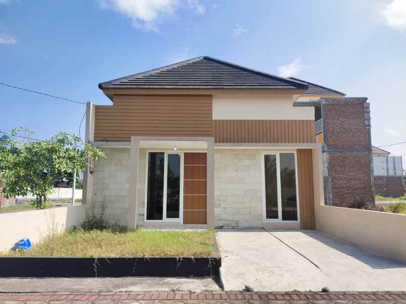 rumah dijual di lumajang