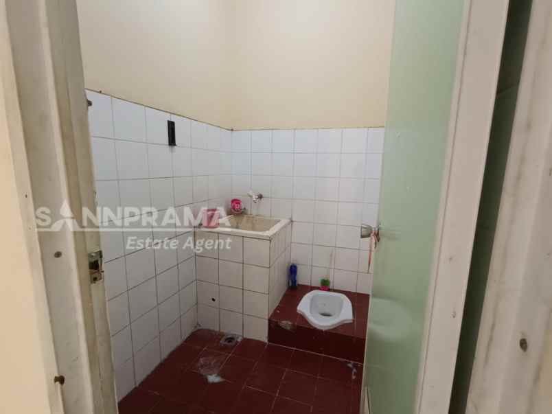 rumah dijual di perumahan sawangan permai