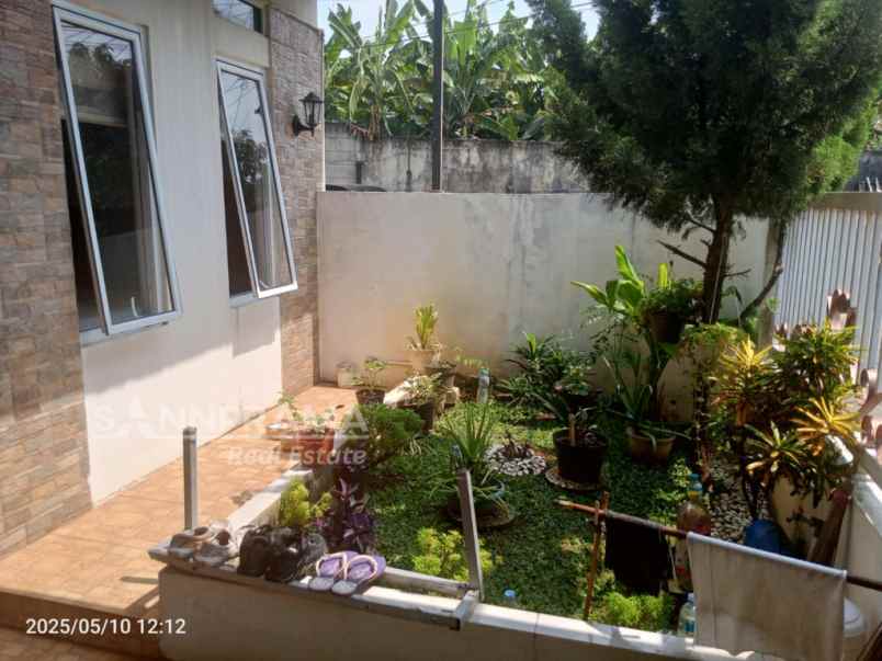 rumah hook dijual murah dalam perumahan di depok