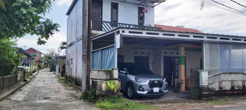 rumah hunian keluarga dan usaha