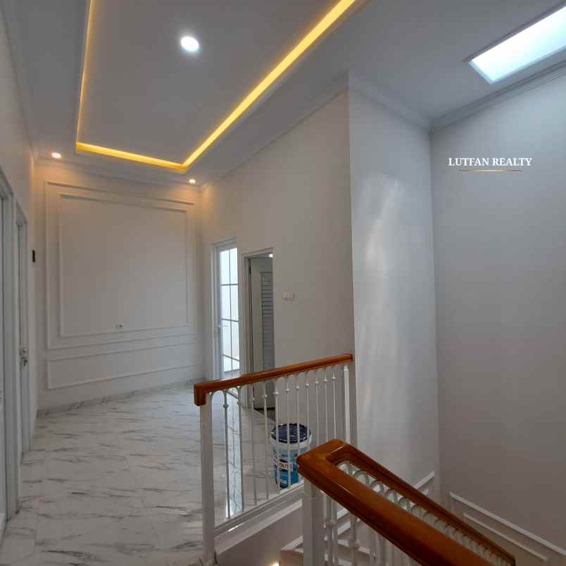 rumah jagakarsa dalam cluster dekat tol brigift