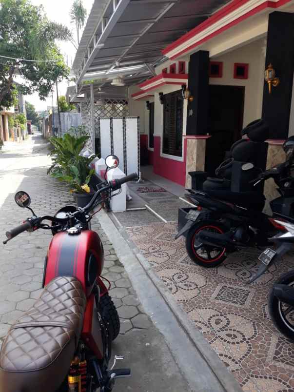 rumah jalan sulawesi kentungan