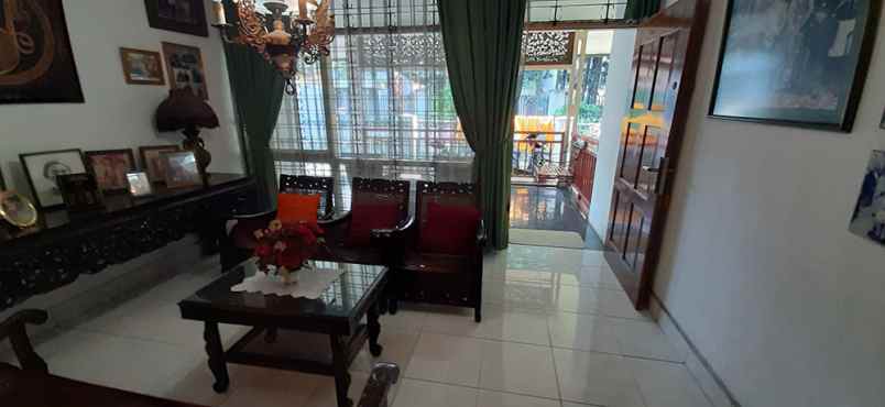 rumah jalan warung muncang