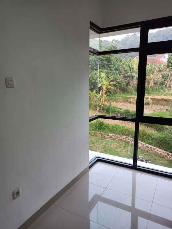 rumah jl cangkring desa jelekong