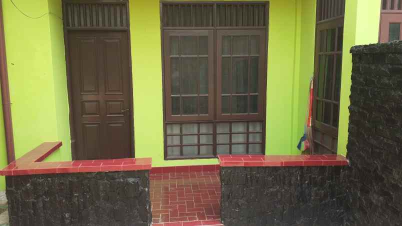 rumah jl h hasbi no 28 rt rw