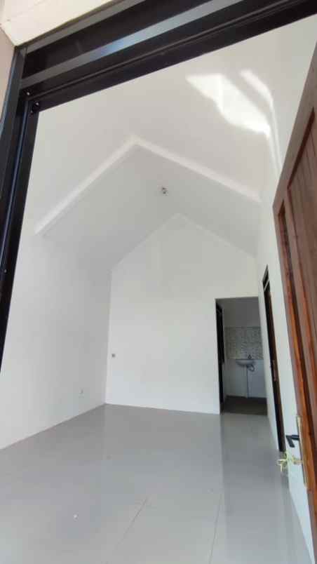 rumah jl sindangreret cibiru wetan