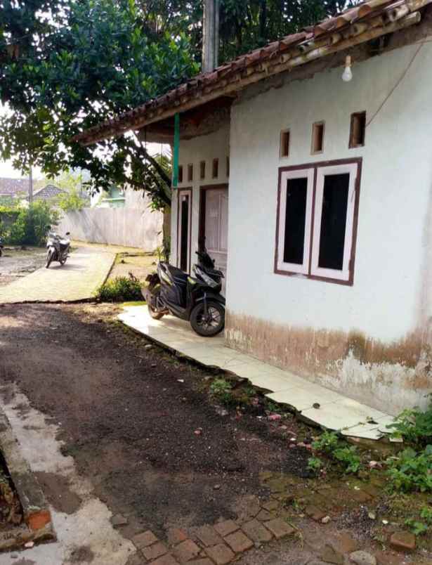 rumah kampung di curug plp tangerang surat ajb