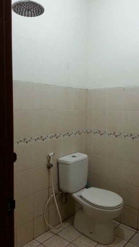 rumah kota bandung riung cipamokolan bandung