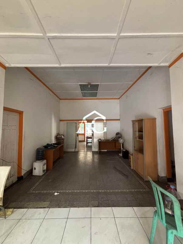 rumah luas di jl baiduripandan tlogomas malang