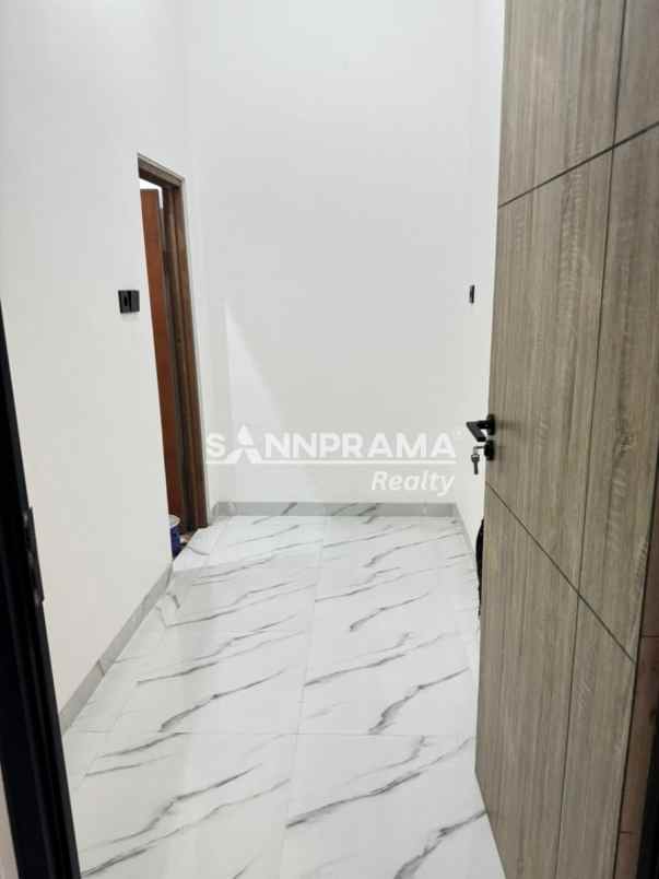 rumah mewah murah dekat summarecon mall bekasi