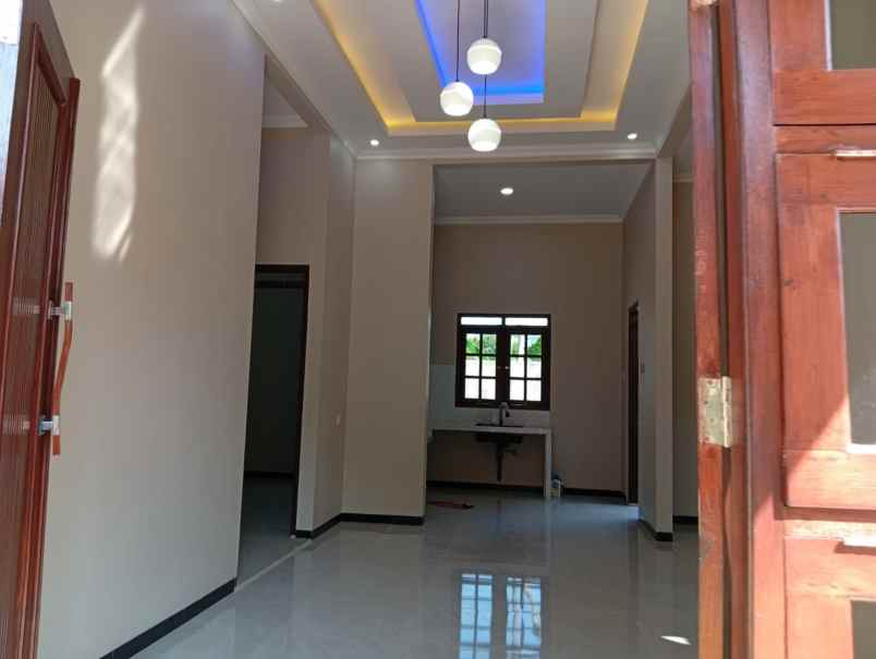 rumah mewah siap huni shm ready dekat kampus unnes