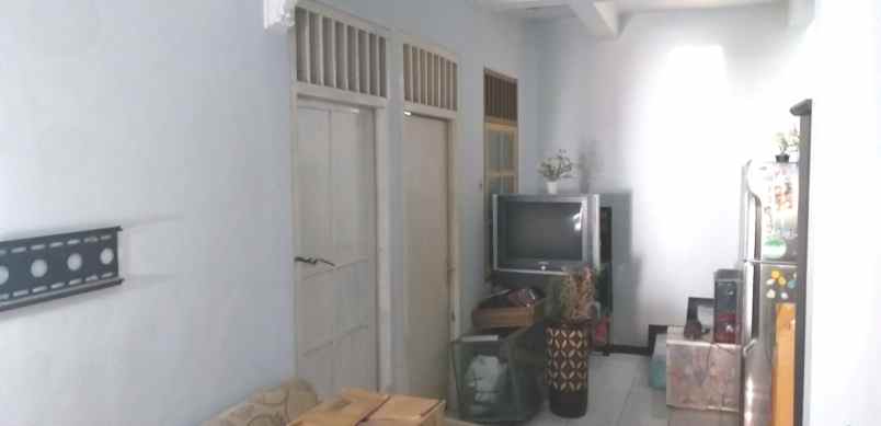 rumah modern 650jt an di sawojajar malang