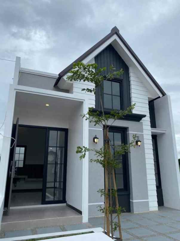 rumah modern free water heater lokasi dekat rsud kota