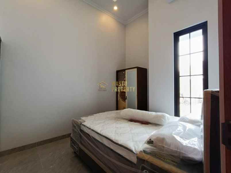 rumah modern minimalis di sleman dekat pasar cebongan