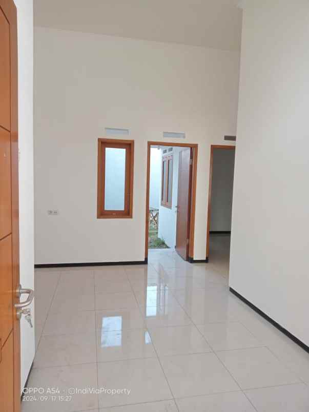 rumah modern ready stock area suhat