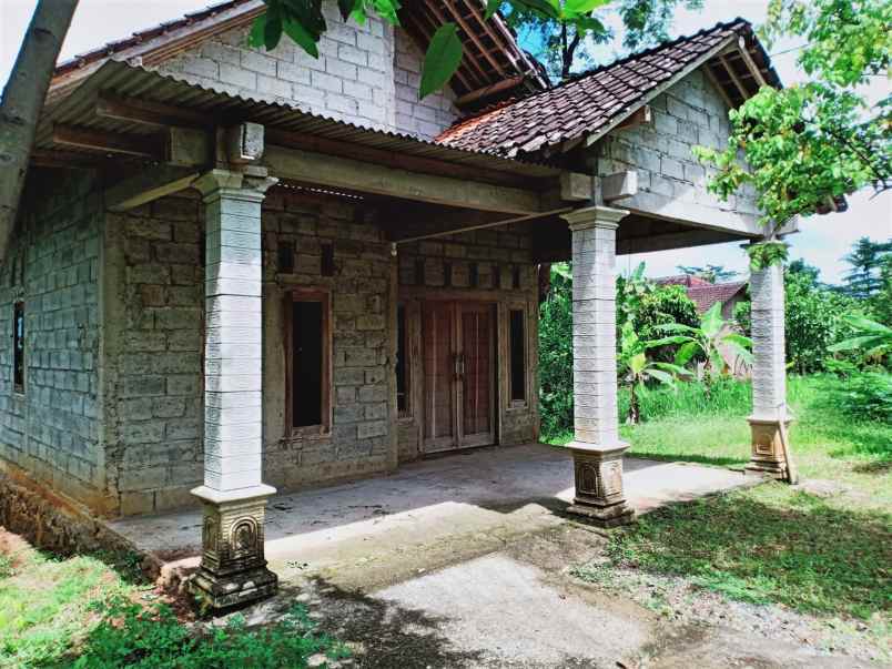 rumah mojogedang karanganyar