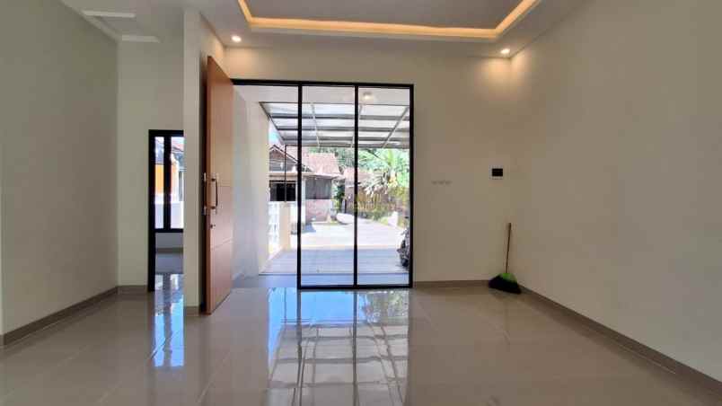 rumah murah siap huni utara pasar godean di seyegan