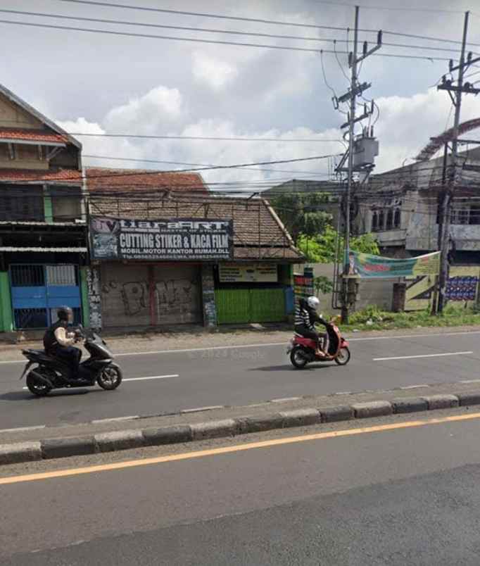 rumah nol raya sepanjang kletek arah surabaya madiun