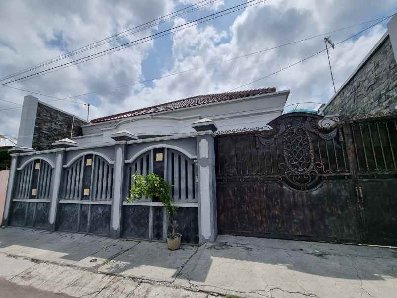 rumah punggawan