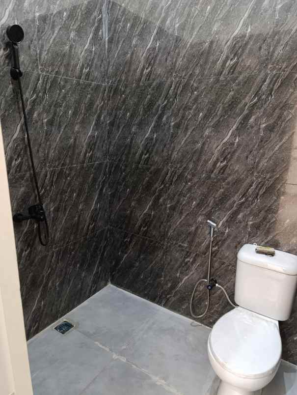 rumah rp670 juta di godean km 8 sleman
