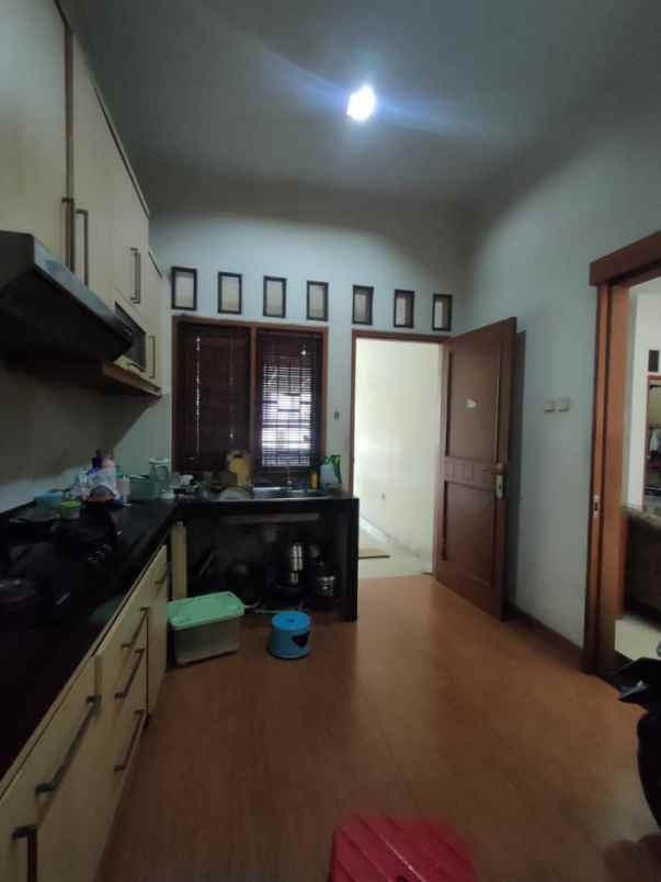 rumah second bintaro komplek jakarta selatan