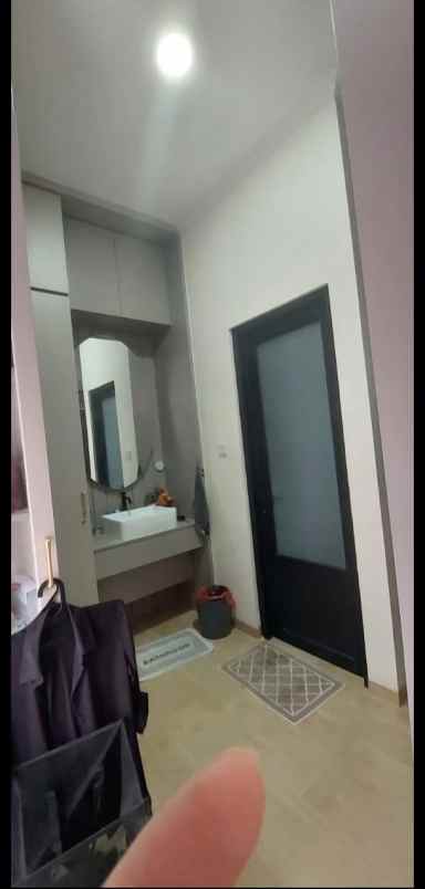rumah semi furnished 2 lantai dipakuan hill kota bogor