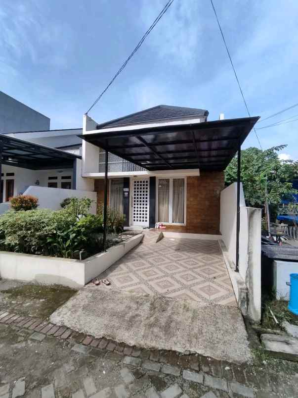 rumah semi furnished di bogor