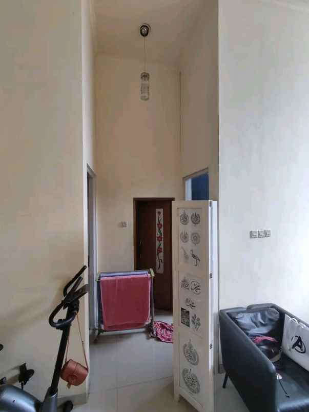 rumah semi furnished di bogor