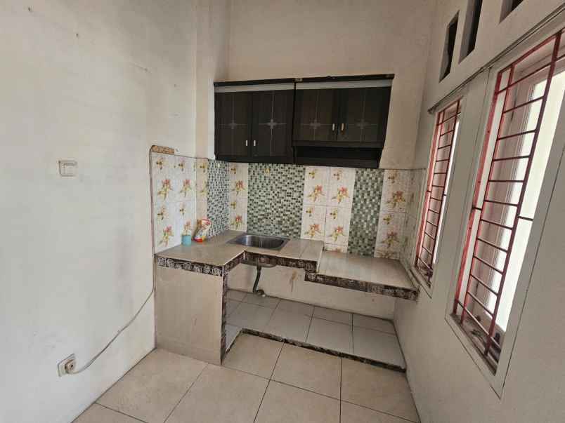 rumah siap huni di duta bumi 3 bekasi