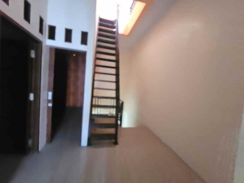 rumah siap huni di duta bumi 3 bekasi