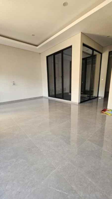 rumah sutorejo utara new mewah strategis