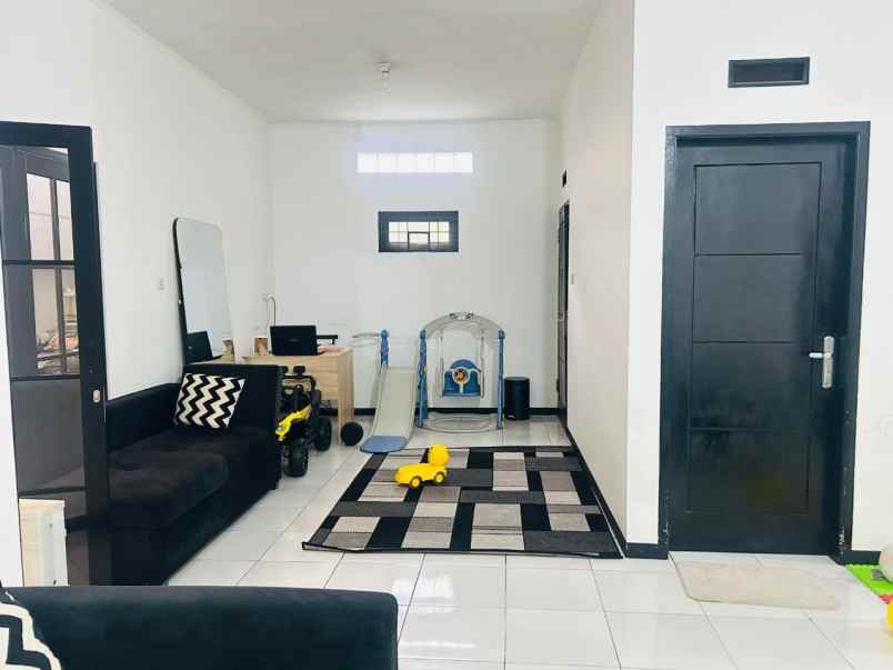 rumah taman cibaduyut