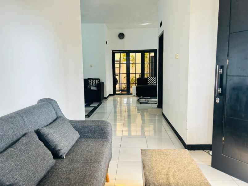 rumah taman cibaduyut