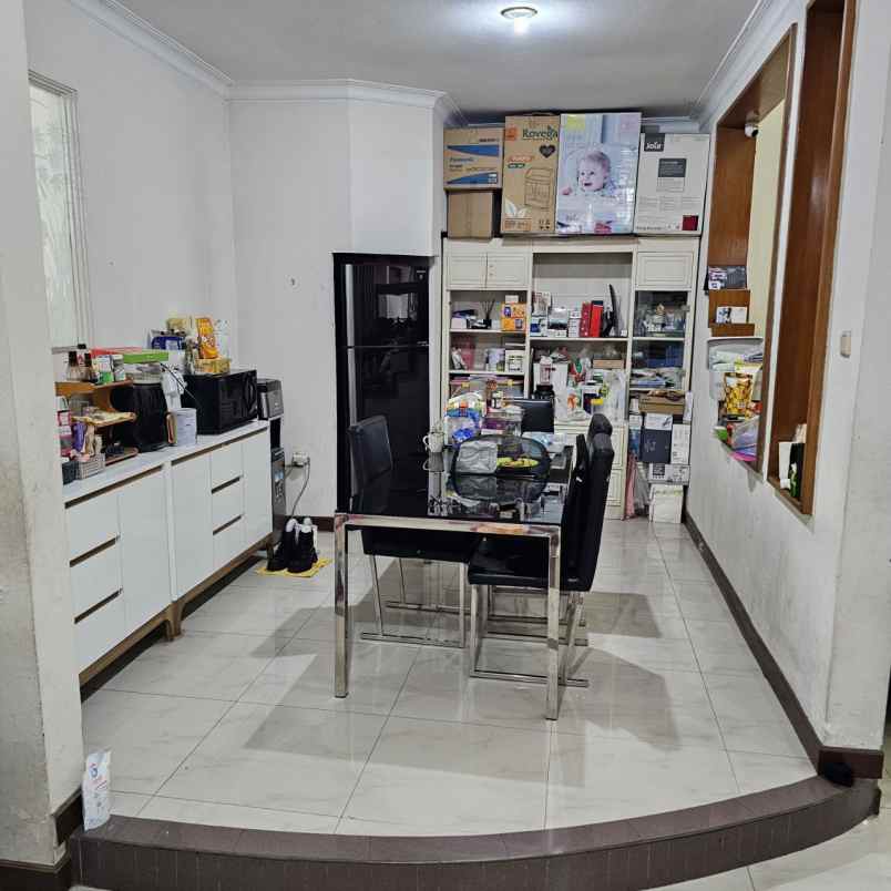 rumah taman holis indah dekat tki sumbersari bandung