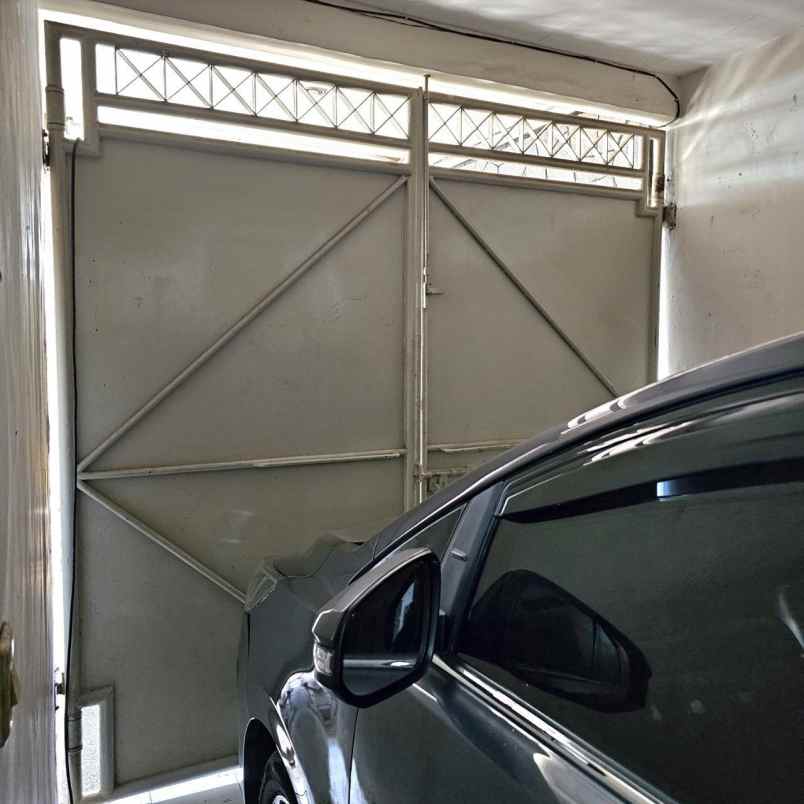 rumah taman holis indah dekat tki sumbersari bandung