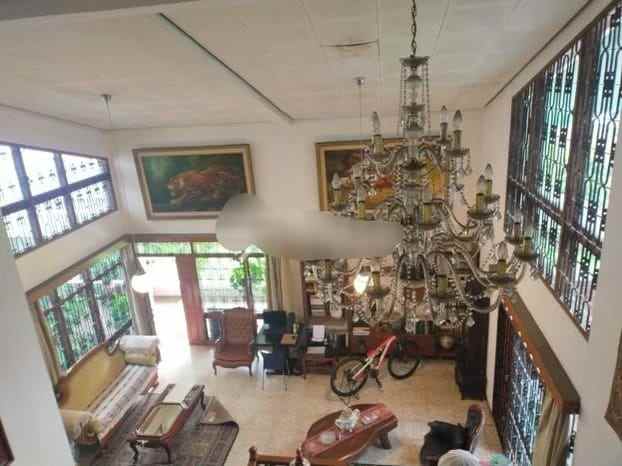 rumah terawat di lembah sukaresmi bandung utara