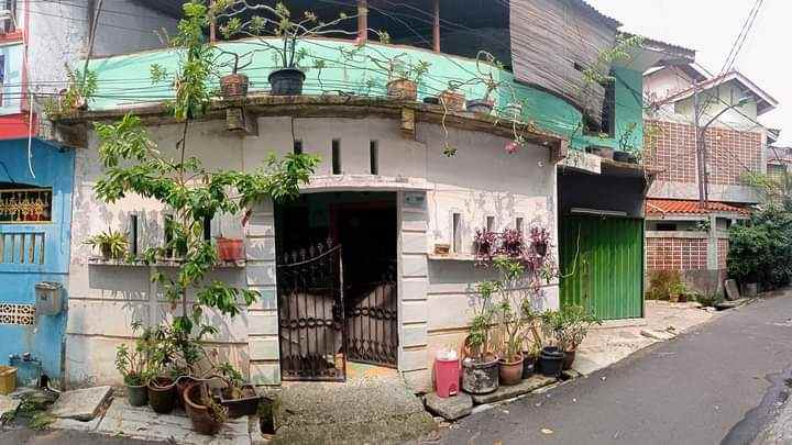 rumah tinggal 2 lantai dijual